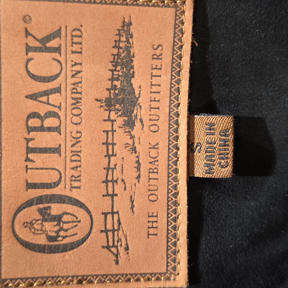 Womans Outback Puffer Jacket - Picture 7 of 8